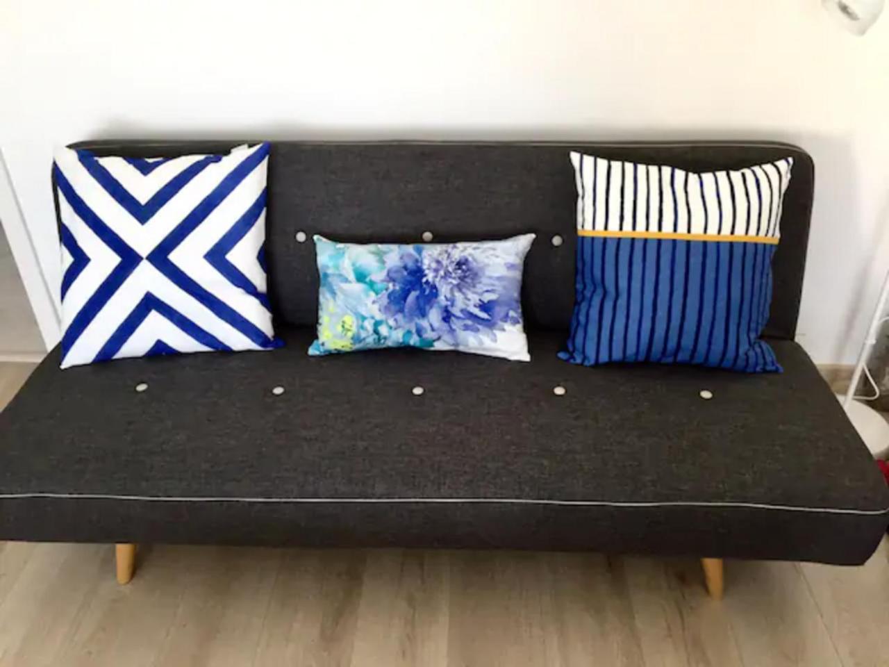 Cosy & Chic Studio Close By Victoria Square Букурещ Екстериор снимка